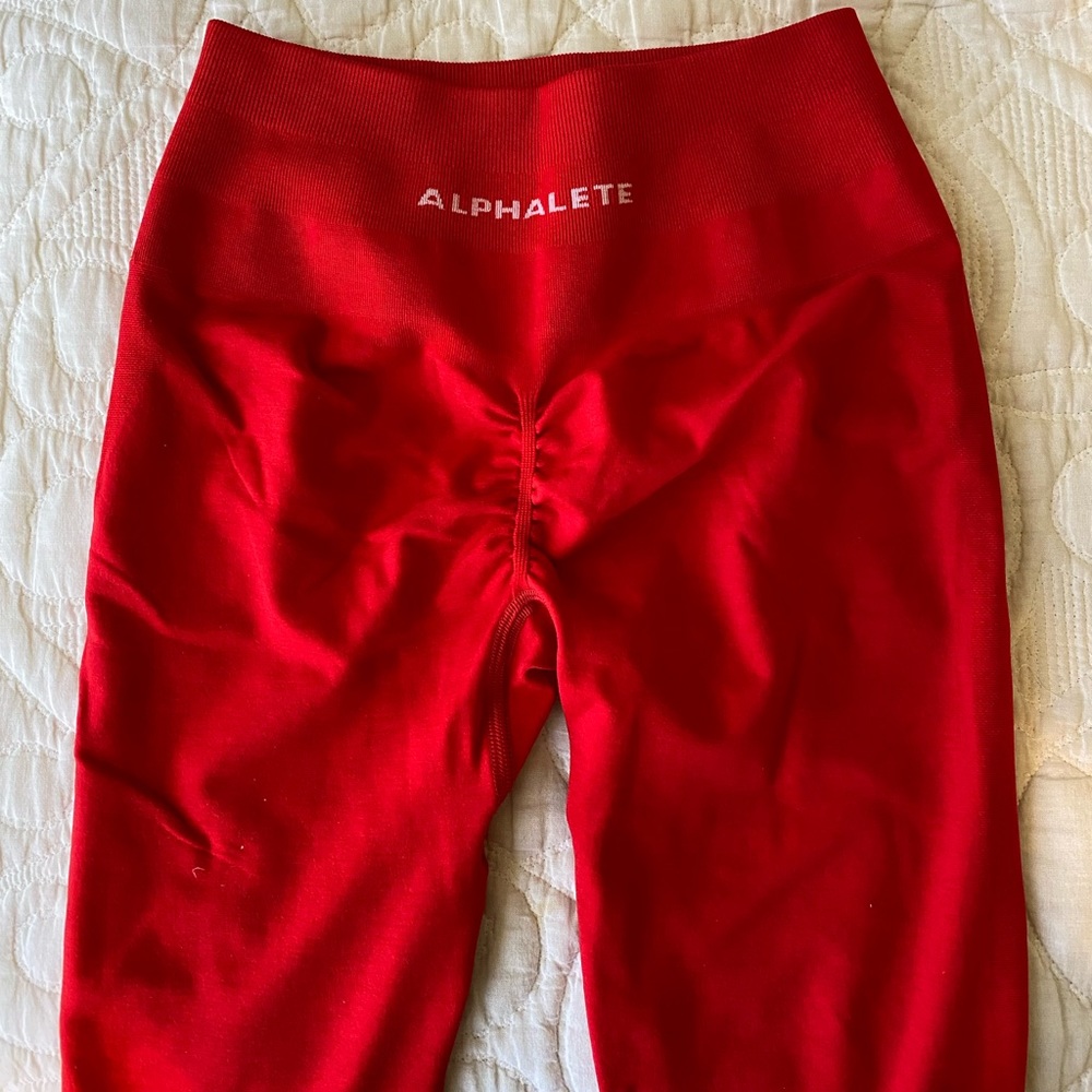Alphalete Amplify leggings- size small
